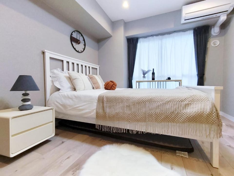 S22-Shinjuku,New APT新宿中心東,新宿站300米，全新，高品质,商业中心,交通枢纽 Apartment in Shinjuku