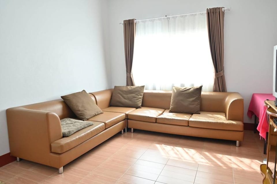Baan Romyen บ้านร่มเย็น  Vacation rental in Thailand