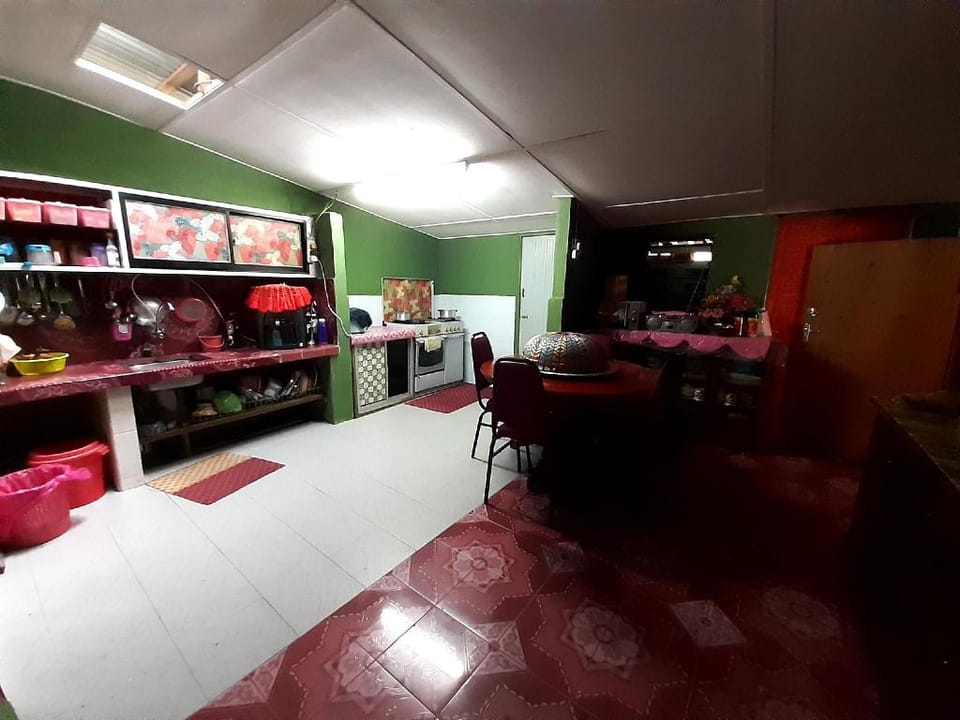Homestay Teratak Kayu Kota Aur  Vacation rental in Penang