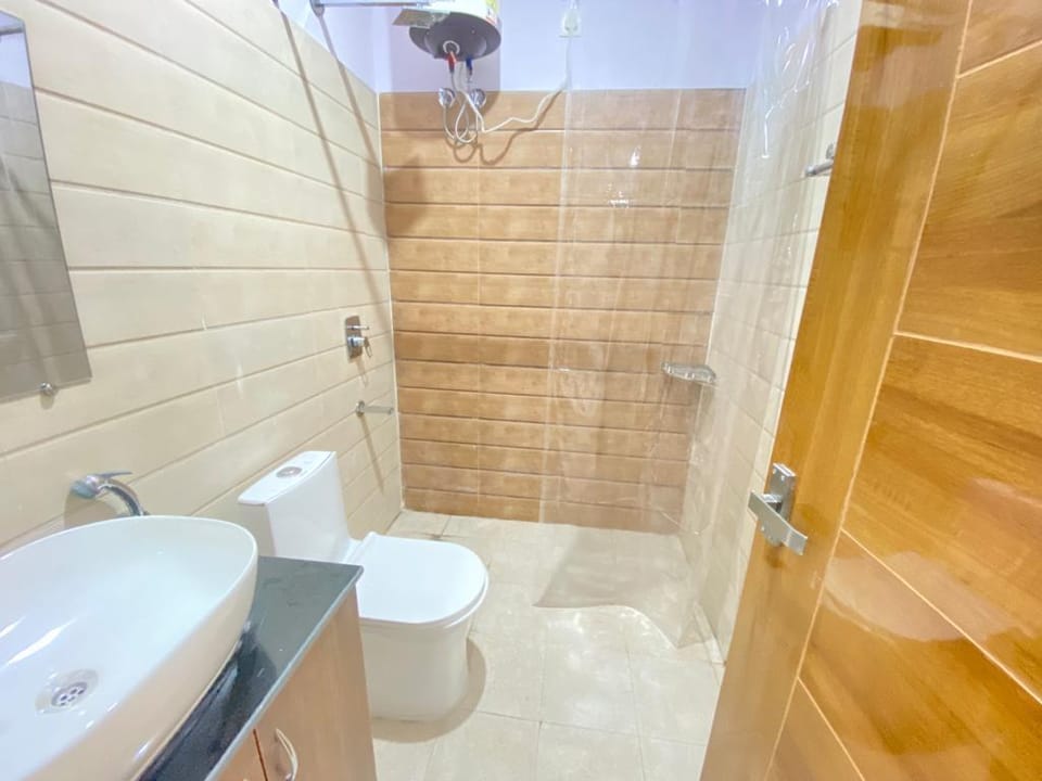 Mountain View apartment from terrace Apartment in Rishikesh