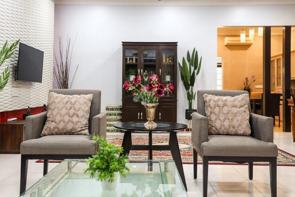 Kota Damansara ICozy Cove Homestay |10Pax Iconique Vacation rental in Petaling Jaya