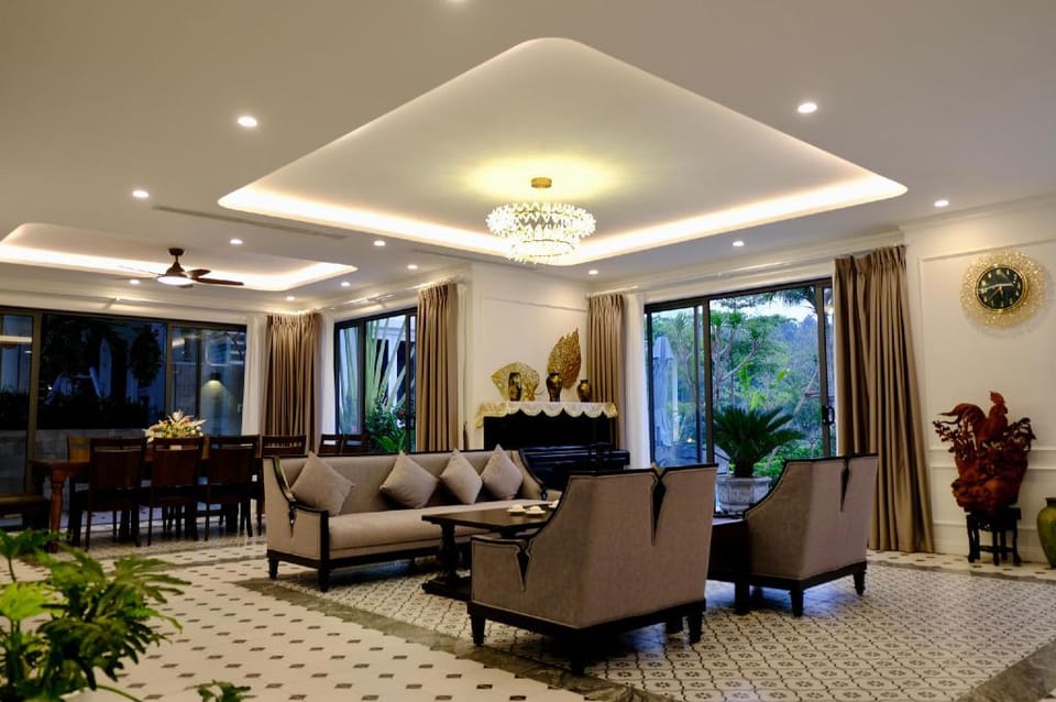 Villa 4 phòng ngủ Mayfair B101 - view hồ Đại Lải Villa in Laos