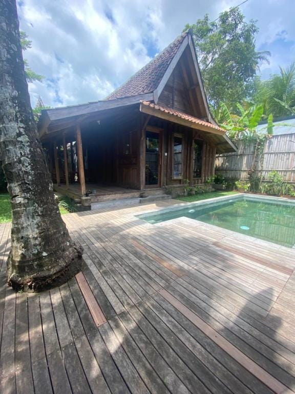 One Bedroom Gladak Villa 4 at Sarini Villa Villa in Blahbatuh