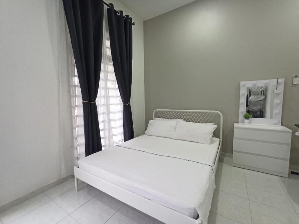 Teratak NH Homestay Pengkalan Chepa Kota Bharu Vacation rental in Malaysia