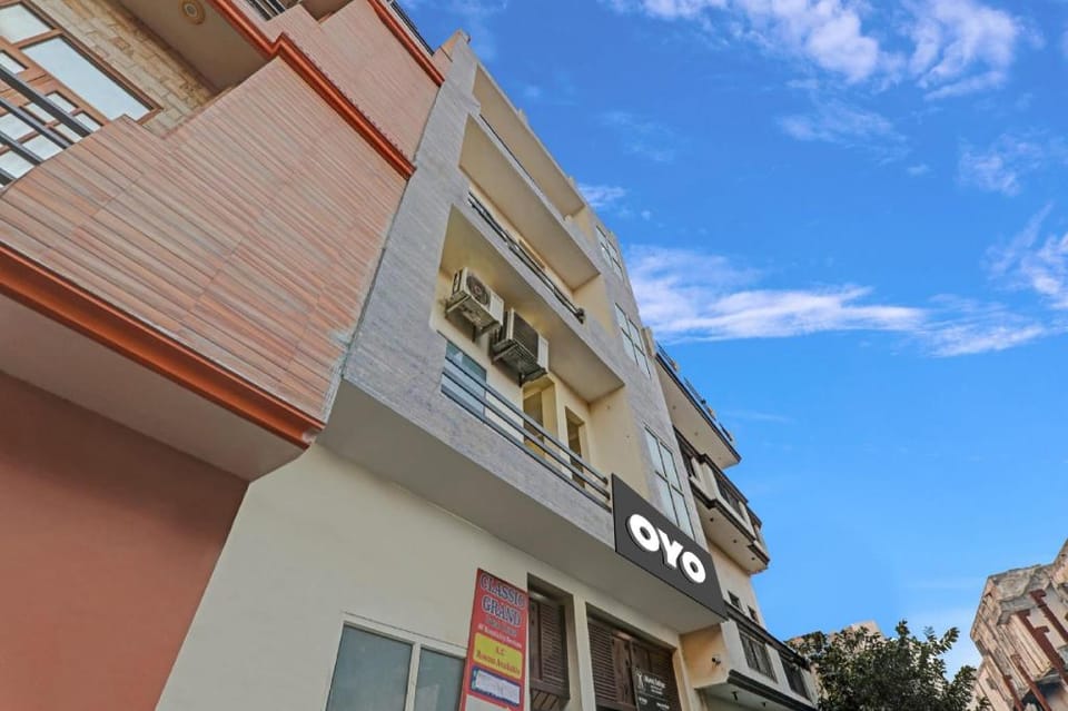 Hotel Sharvil Inn Hotel in Lucknow