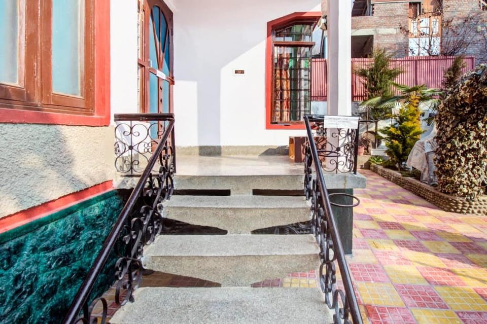 Super Collection O Brein Nishat Formerly Continental Guest House Hotel in India