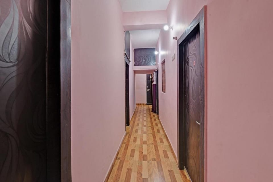Flagship Red Rose Hotel & Banquet Hotel in West Bengal