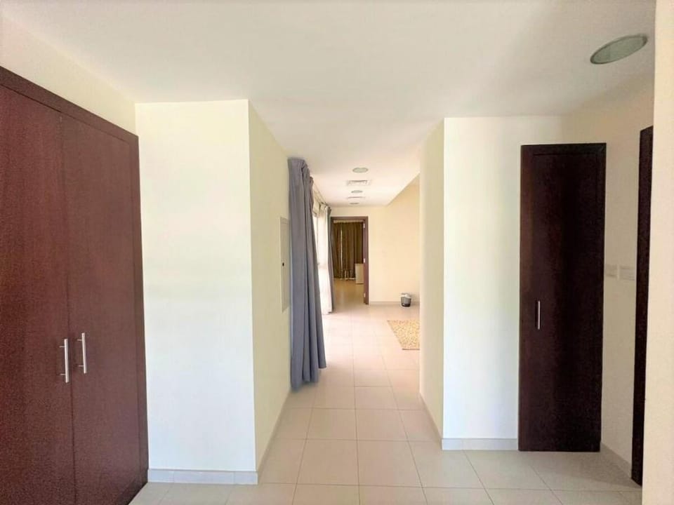 Gorgeous 3B Villa with Balcony in Ras Al Khaimah Apartment in Ras al Khaimah