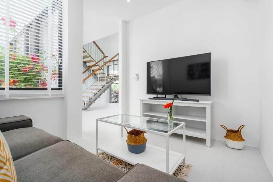 Villa Amber 4 Bed|4 Bath Seaview Villa in Ko Samui