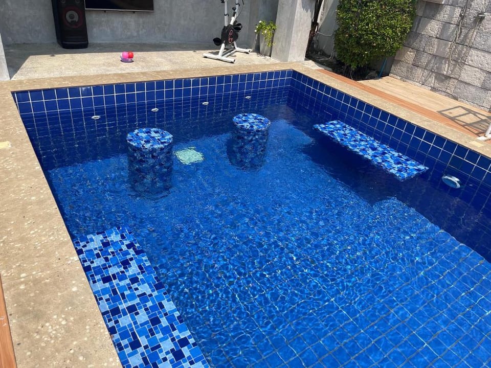 Three bed Pool villa,swim up bar, bbq area Villa in Pattaya City