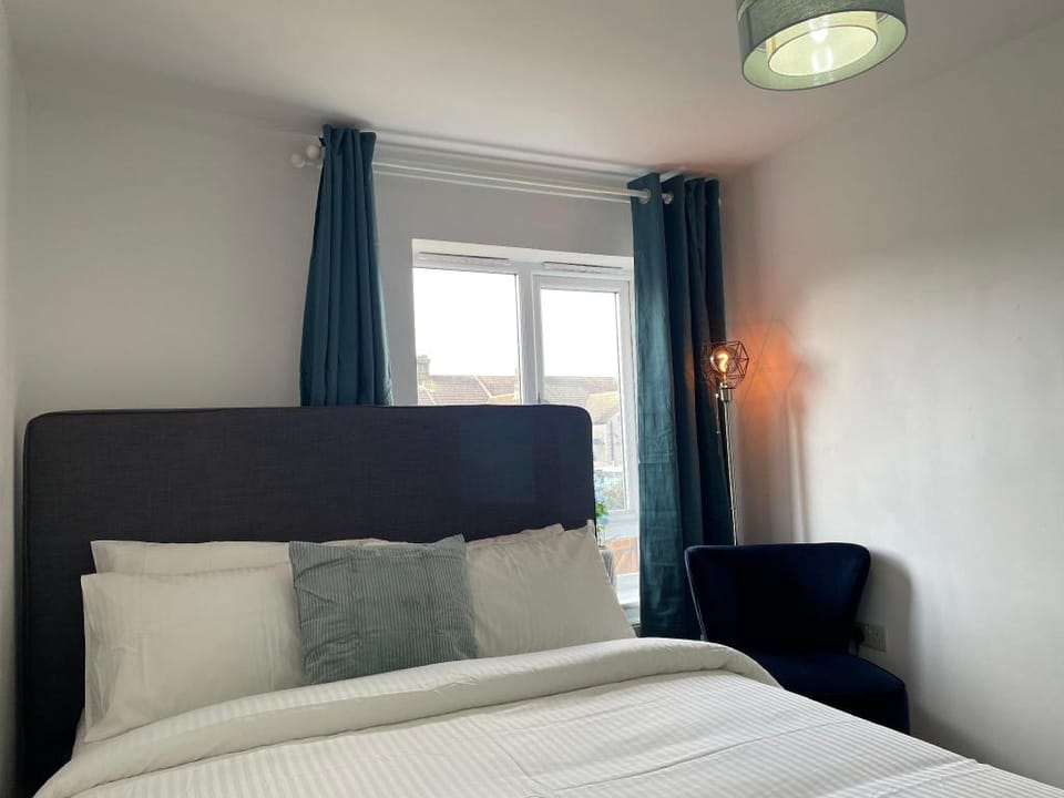 Luxury Large Rooms in West Thurrock, Grays Vacation rental in Grays