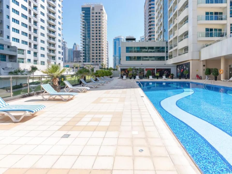 Sweeping Marina View Studio Near the Metro Station Apartment in Dubai