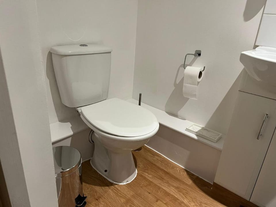 Preston Room Let Apartment in Yeovil