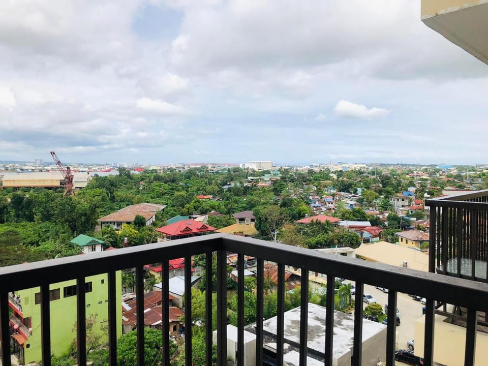 Saekyung 956 Twin Bridges View  Apartment in Lapu-Lapu City