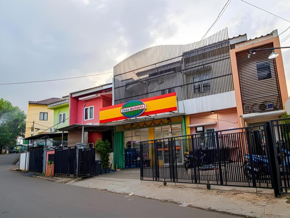 Mutiara Kostel @ Bintaro - Pondok Aren Hotel in South Jakarta City