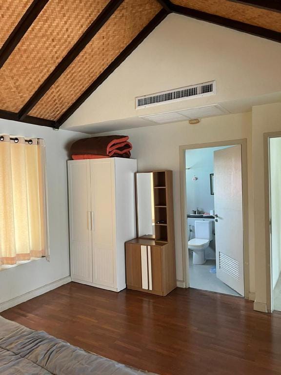 Perfect beach view Vacation rental in Pattaya City
