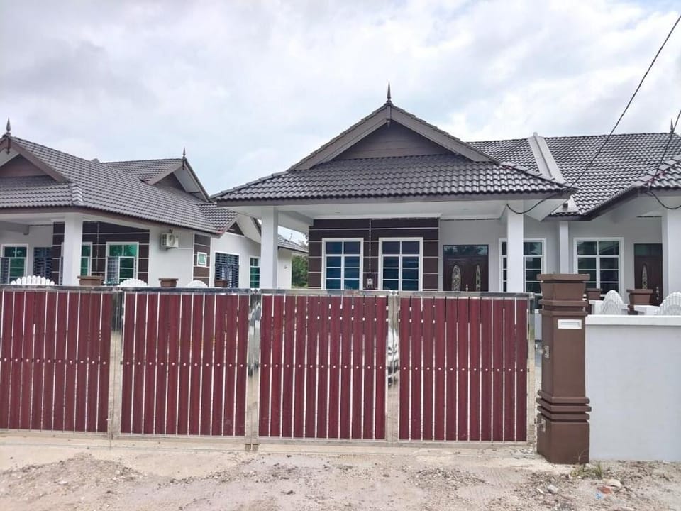 Glamstay BatuRakit |Netflix|Umt|Unisza|Ipg|Instep Vacation rental in Terengganu, Malaysia