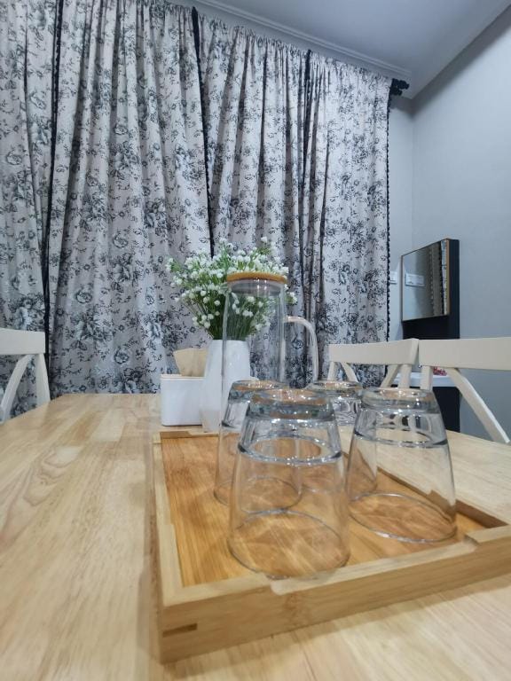 Glamstay BatuRakit |Netflix|Umt|Unisza|Ipg|Instep Vacation rental in Terengganu, Malaysia