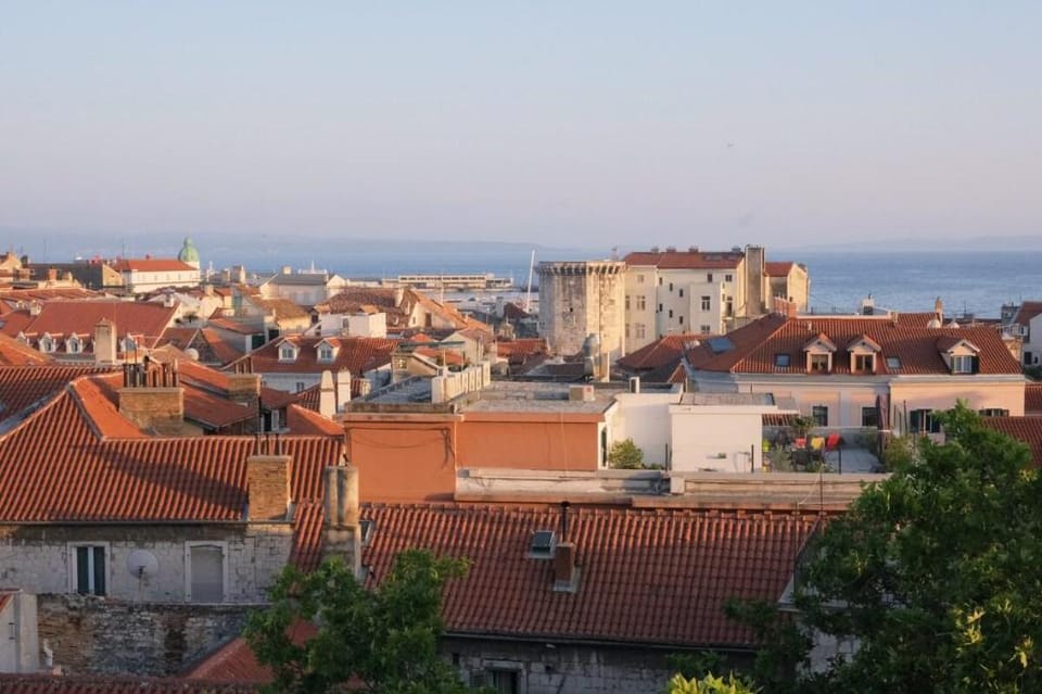 Retro Loft♡OldTown♡2BR w/best views & close to all Apartment in Split