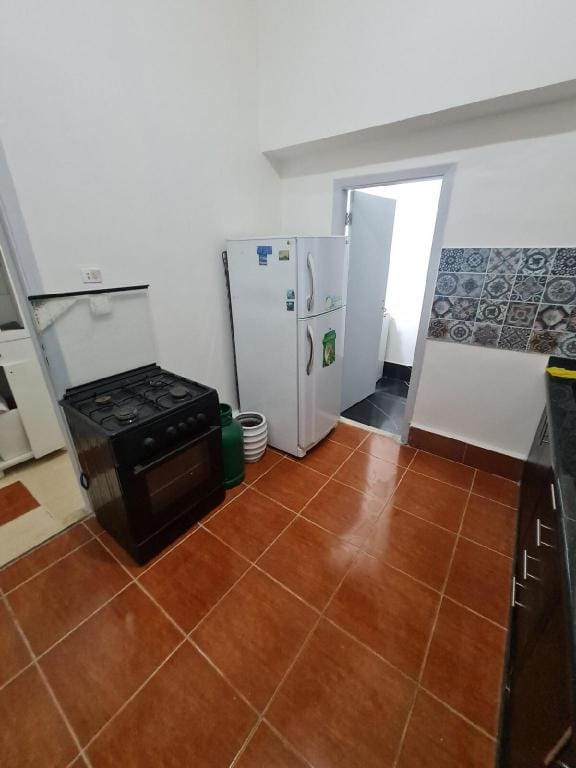 One Bedroom Apartment - Furn el Shebek Vacation rental in Africa