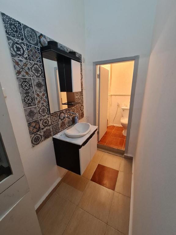One Bedroom Apartment - Furn el Shebek Vacation rental in Africa
