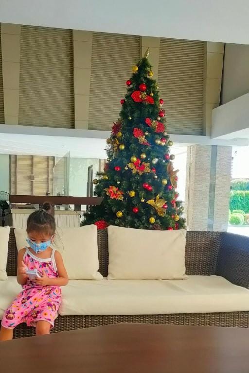B821 Condo by Bambie  with 2 WiFis  Apartment in Las Pinas