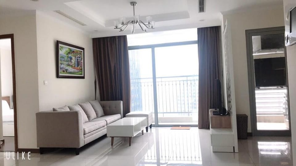 Vinhome Central Park Cho Thuê Ba Phòng Ngủ Hai VS  Vacation rental in Ho Chi Minh City