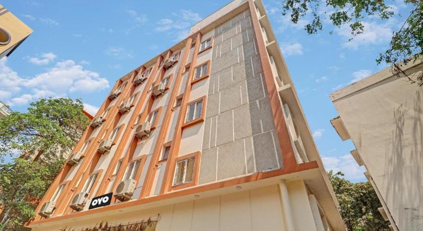 Collection O SS Metro Ritz Hotel in Hyderabad