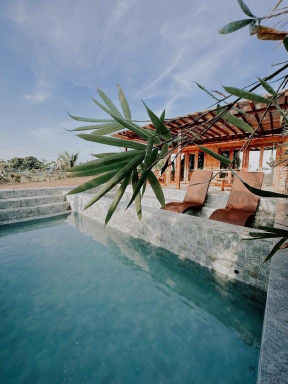 Rancho Oco Pinewood Villa with Swimming Pool Villa in Nasugbu