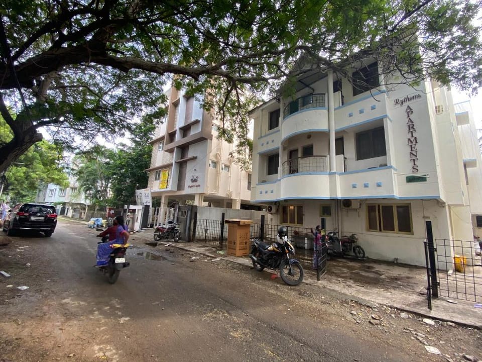 Spacious 3bhk in Adyar near OMR Apartment in Chennai