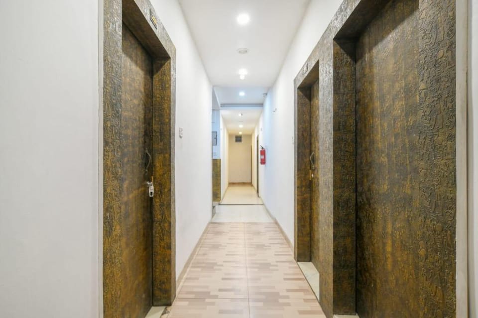 Hotel Aarav Vacation rental in India
