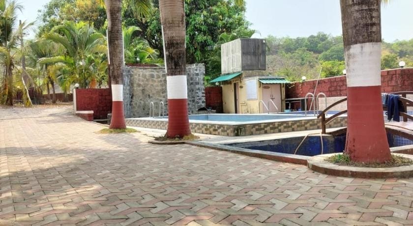 Nargis Farm Resort Farm Stay in Maharashtra