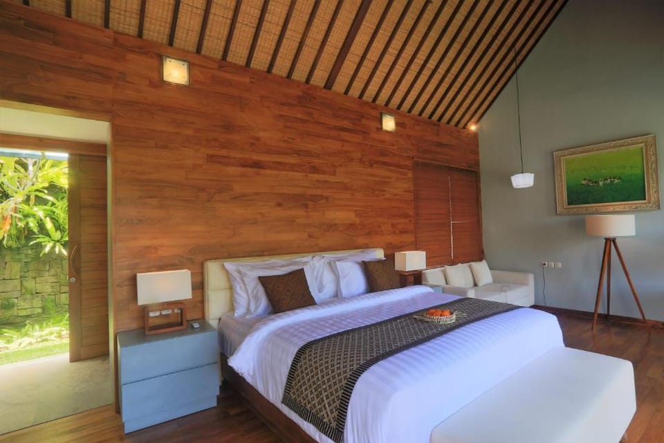 Ubud Harmony Honeymooner 1 BR Pool Villa Villa in Sukawati