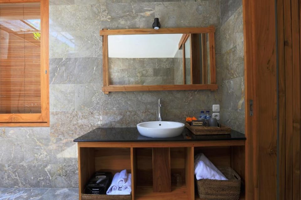 Ubud Harmony Honeymooner 1 BR Pool Villa Villa in Sukawati