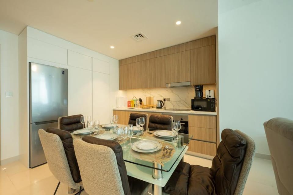 Beach Vista 1 BHK - Four Apple  Apartment in Dubai