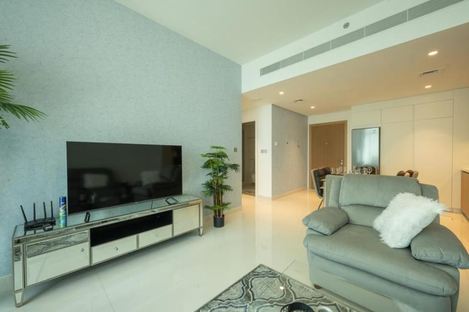 Beach Vista 1 BHK - Four Apple  Apartment in Dubai