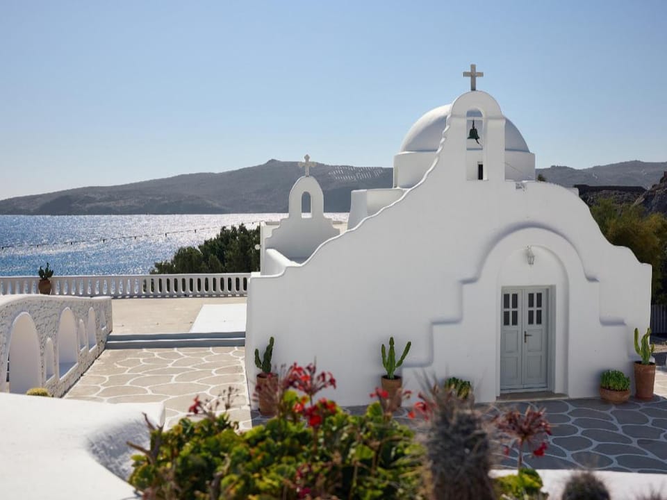 Mykonos Lolita, A Grecotel Resort to Live Hotel in Mykonos, Mikonos 846 00, Greece