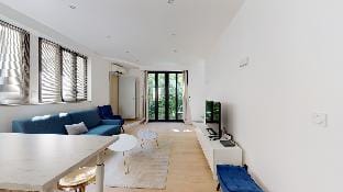 R.Garros Luxurious Triplex 1400ft 8p near Paris 16 Vacation rental in Paris