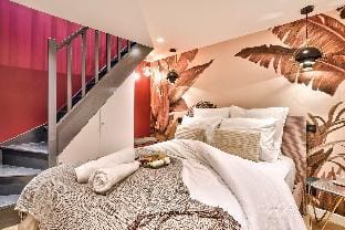 NEW Eiffel Tour ! Splendid 2BR & 1 BR Apt in Paris Apartment in Paris