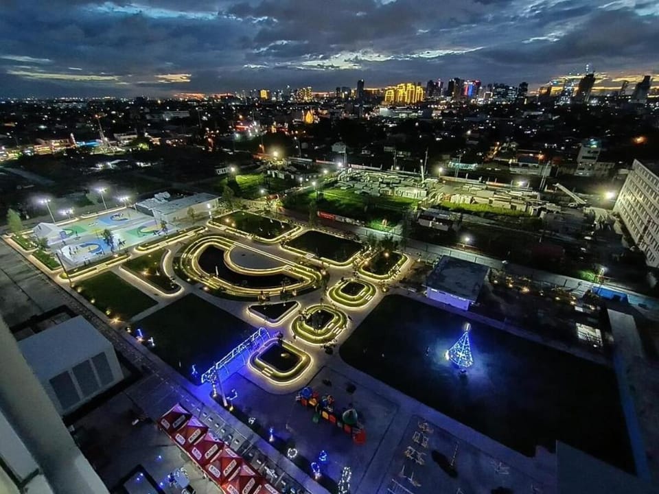 LNF Staycation in Pasig Apartment in Pasig