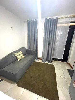 Cozy condo unit with free parking in the premises. Apartment in Nairobi