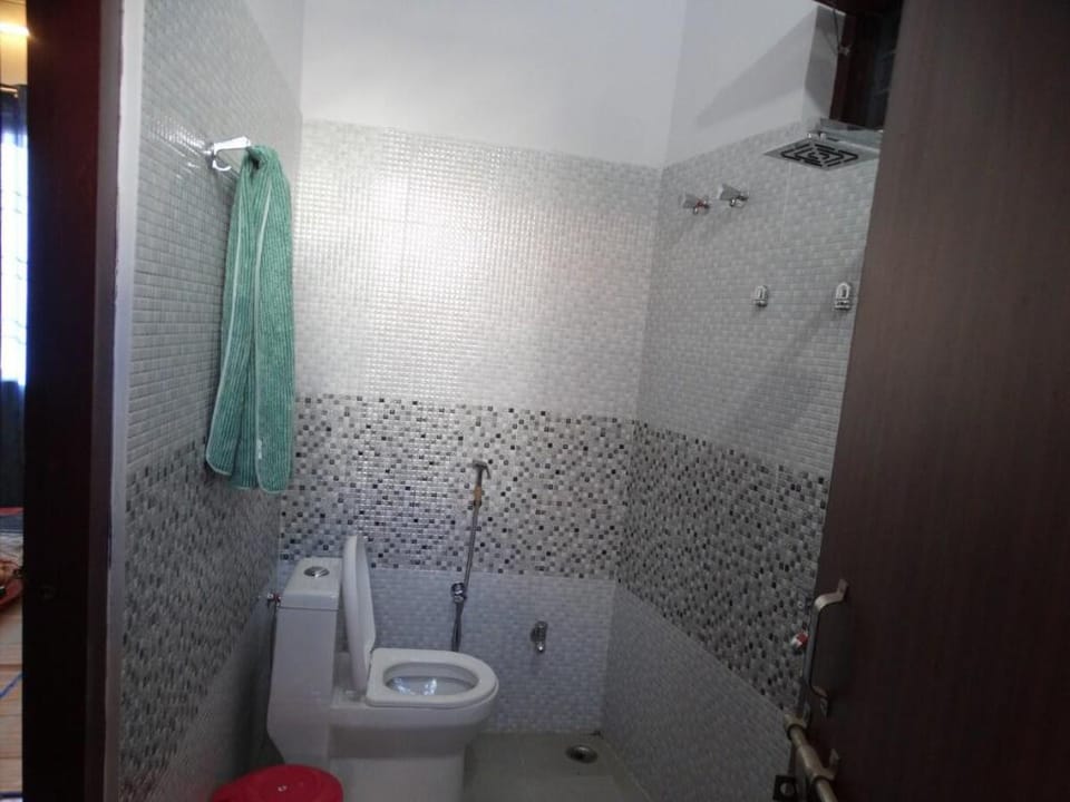 Himalayan View Room Near Ranikhet, kosi, Almora-2 Vacation rental in Uttarakhand