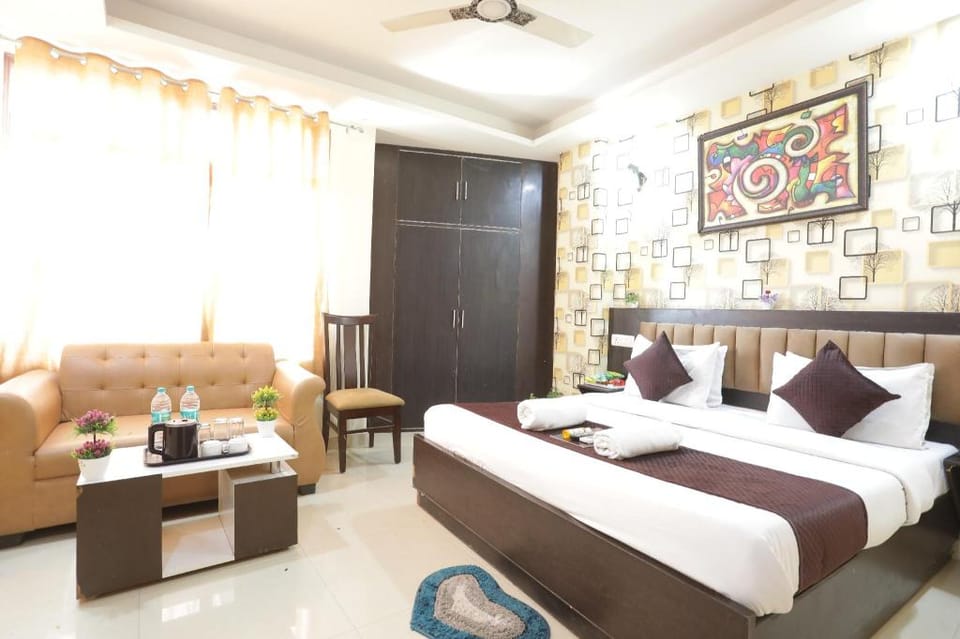 Hotel Global Stay near Airport Apartment in New Delhi