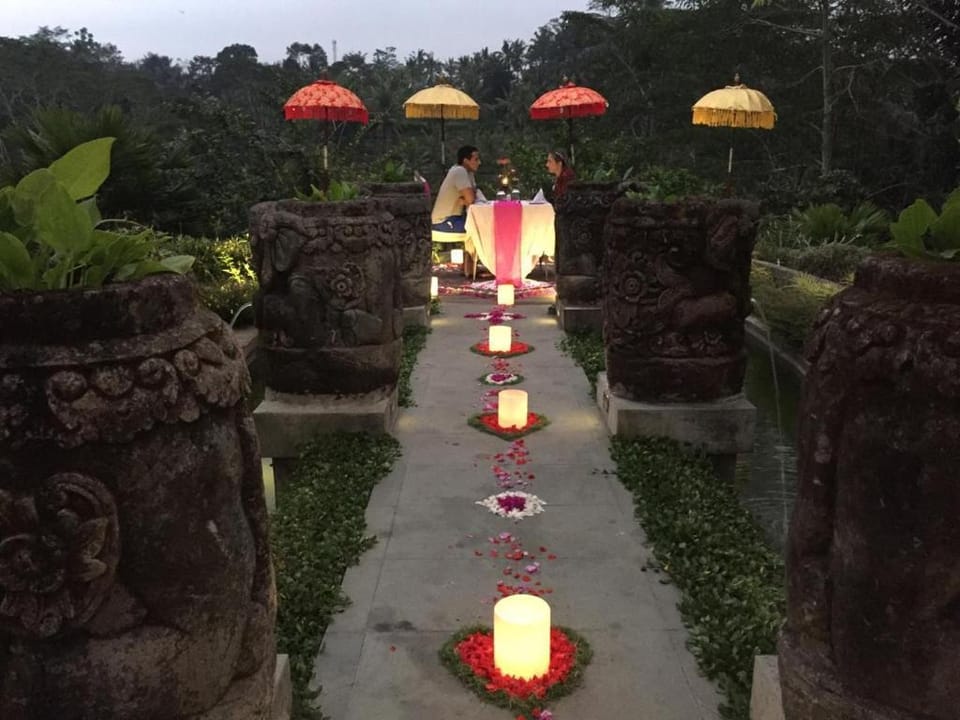 Luxury Nature 1BR Infinity Pool Ubud + FreeBenefit Villa in Tampaksiring