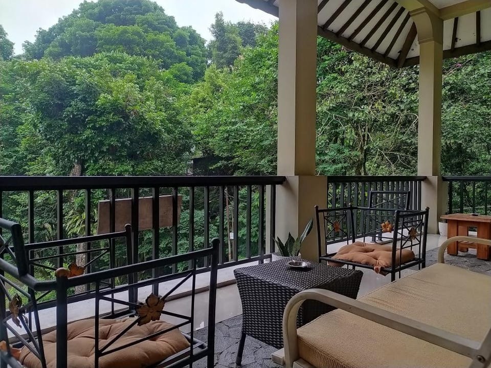 Villa Puncak Mewah untuk Rombongan Villa in Cisarua