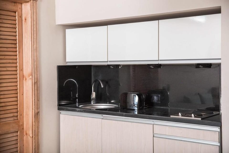 DELUXE SUITE DOUBLE WITH SEA VIEW 120 Apartment in Hurghada