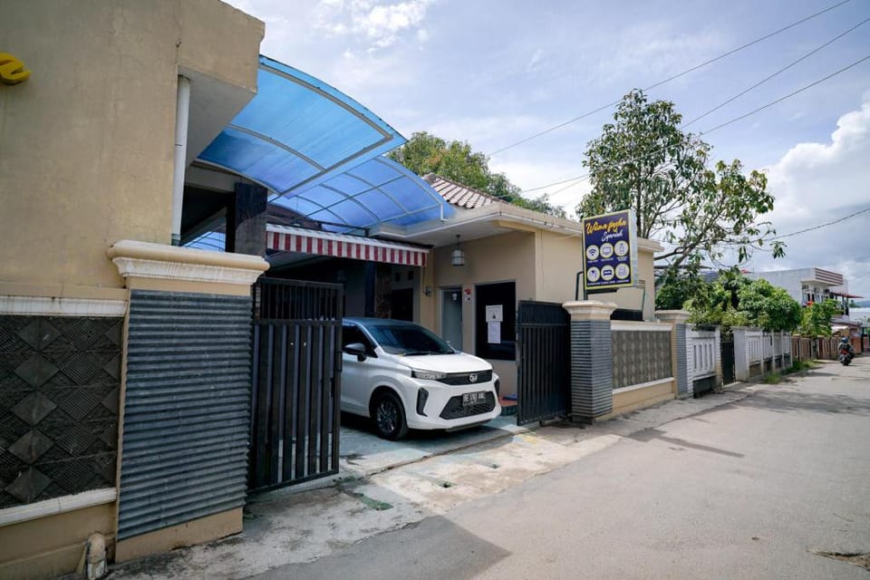 RedDoorz Syariah near Unila Lampung Hotel in Indonesia