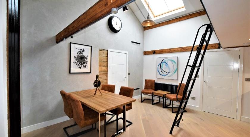 Nap Bristol City Centre Apartment in Bristol