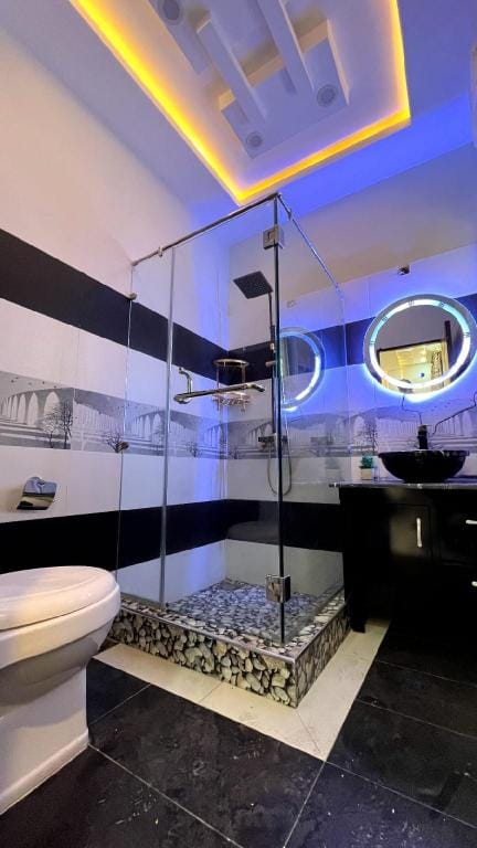 Luxury One Bed Apartment Apartment in Lahore