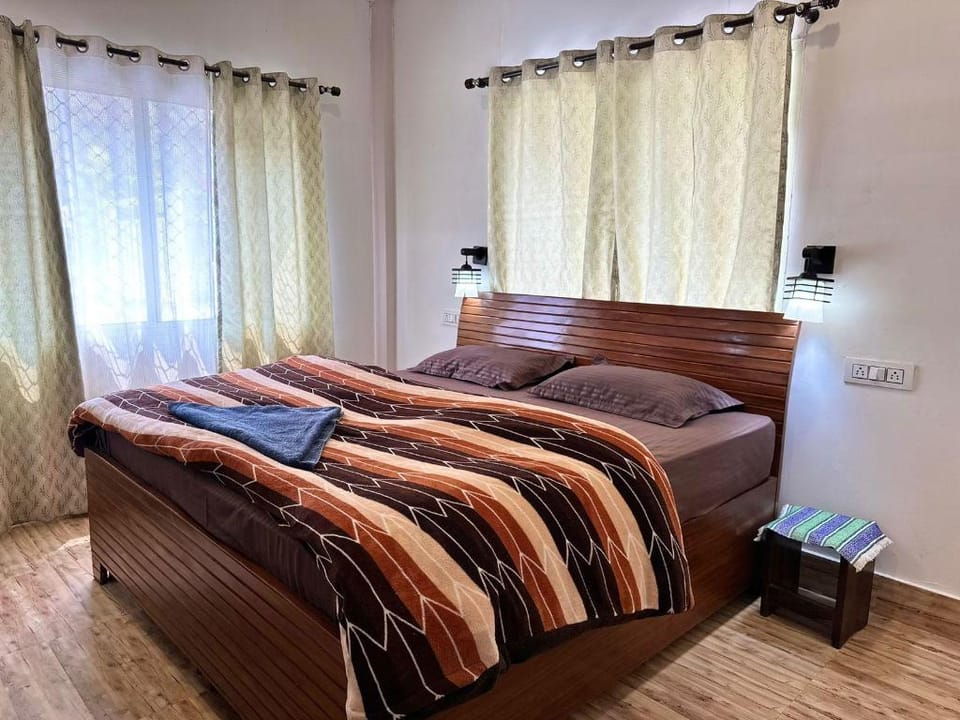 Atulya Neer Cottages Hotel in Uttarakhand